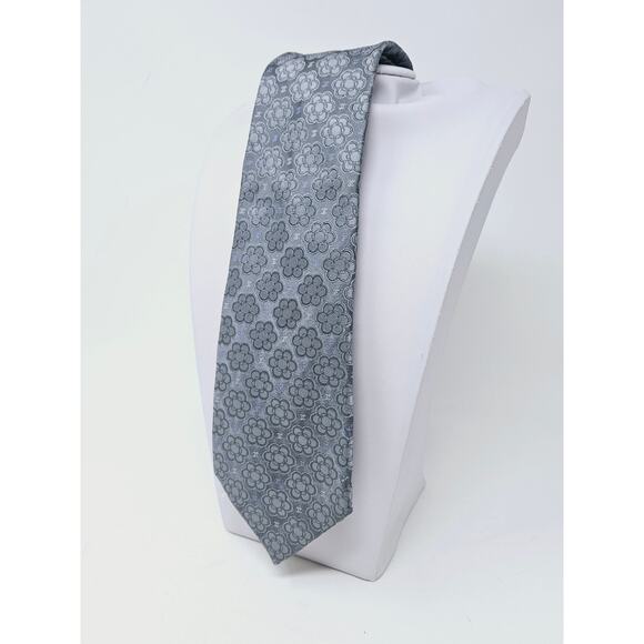 CHANEL Metallic Grey Camellia CC logo Silk Tie - Picture 12 of 12
